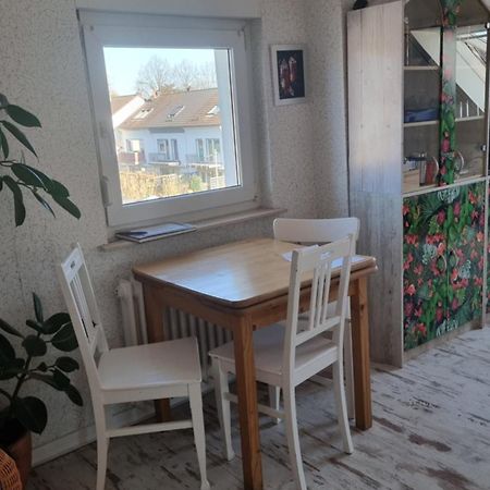 Gemuetliche Zimmer Im Einfamilienhaus Köln Exterior foto